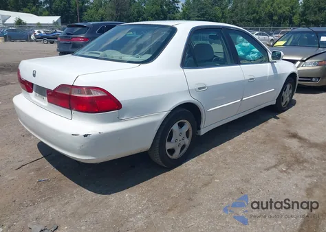 2000 Honda Accord 2.3 Ex z USA, uszkodzony, nr VIN 1HGCG6673YA137621